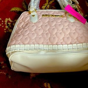 NWT BETSEY JOHNSON HANDBAG